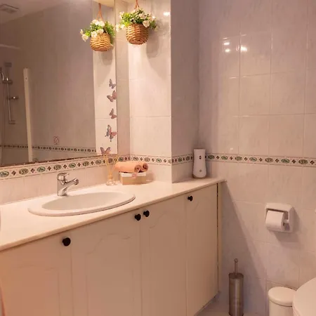 Paradise Gardens Pool View