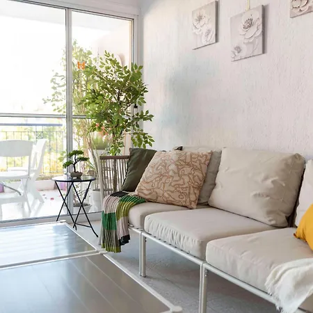 Apartment Paradise Gardens Pool View