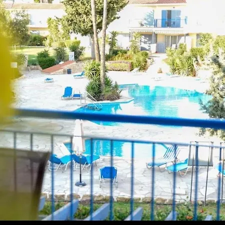 Apartment Paradise Gardens Pool View Paphos