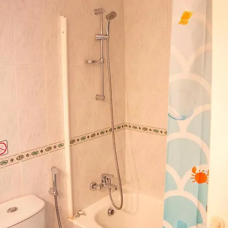 Paradise Gardens Pool View Apartman
