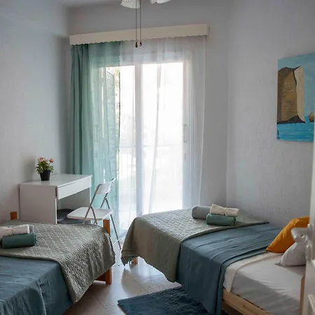 Paradise Gardens Pool View *